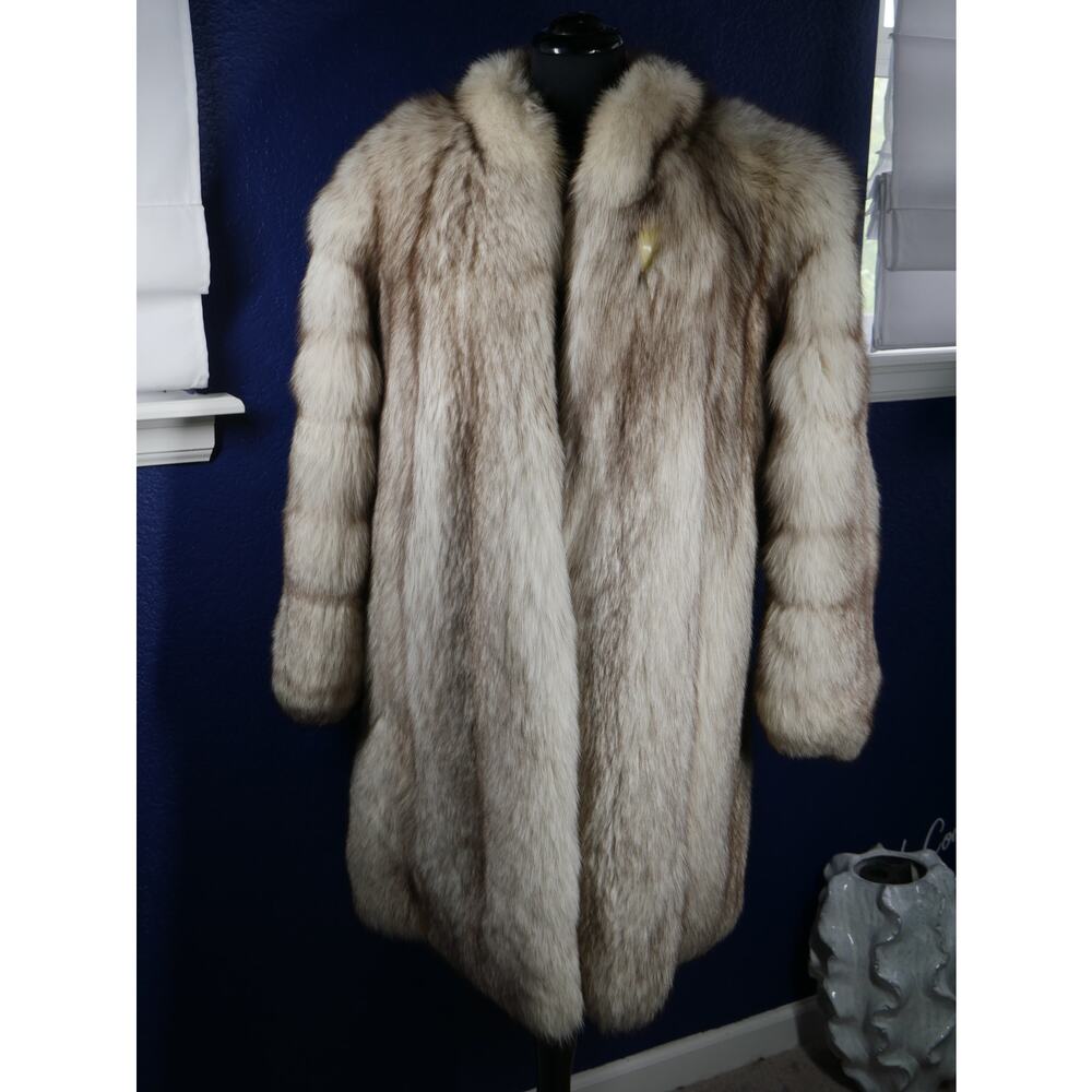 Big Fluffy Blue Fox Fur 3/4 length stroller Coat Jacket